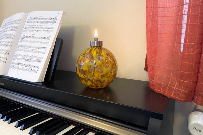 Olejová lampa SCUTI – Medově žlutá