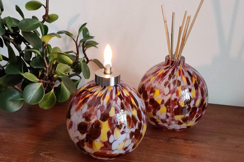 Olejová lampa a difuzér