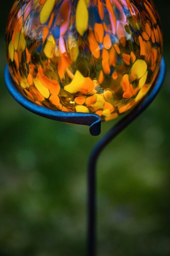 Lampa SCUTI se zápichem do země