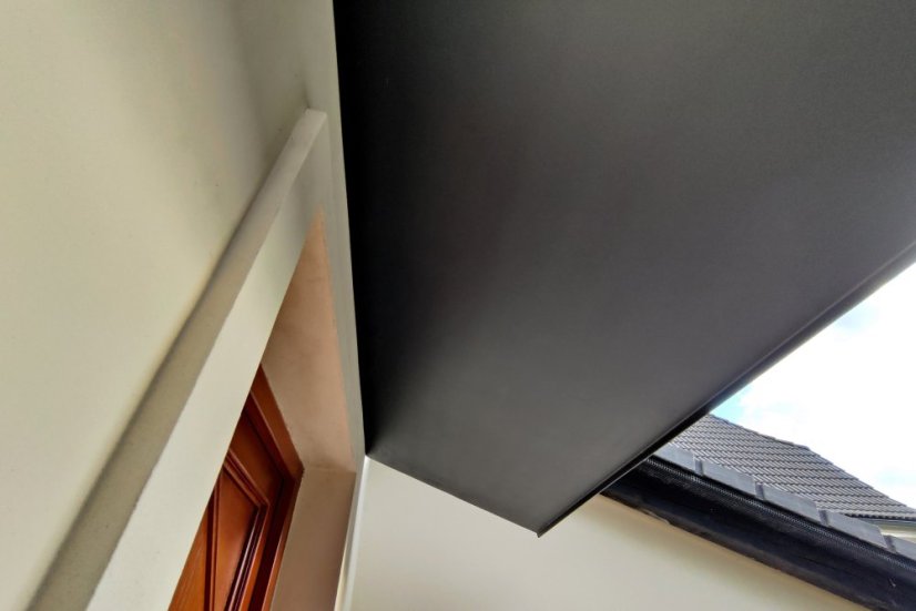 Spodní pohled na stříšku RainBlock